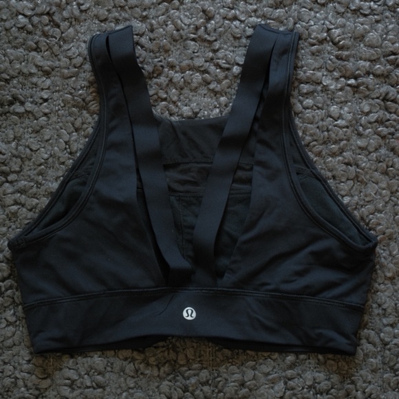 Lululemon Sports bra - Picture 2 of 3